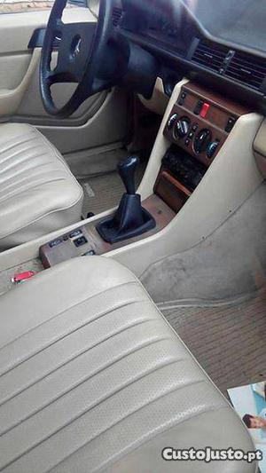 Mercedes-Benz d W124 Setembro/87 - à venda -