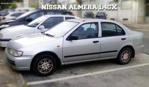Nissan Almera 1.4 GX Dezembro/96 - à venda - Ligeiros