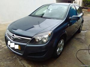 Opel Astra 1.3 CDTI A/C 6veloc Julho/07 - à venda -