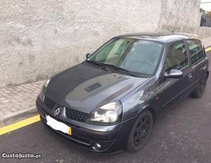 Renault Clio 1.5 dci - 2 lugares Junho/01 - à venda -