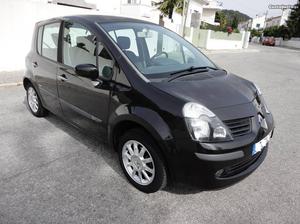 Renault Modus 1.2 c/AC kms Novembro/06 - à venda -