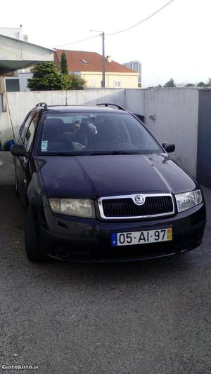 Skoda Fabia gpl Julho/05 - à venda - Ligeiros Passageiros,