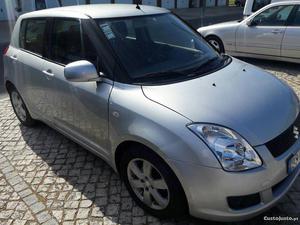 Suzuki Swift 1.3 ddis Dezembro/07 - à venda - Ligeiros