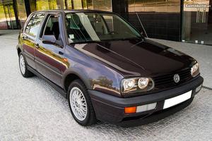 VW Golf 1.9GTD COMO NOVO Novembro/94 - à venda - Ligeiros