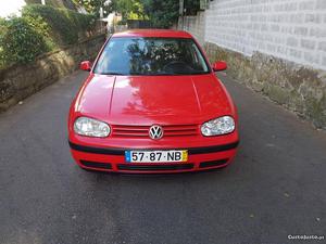 VW Golf v 125klm Abril/99 - à venda - Ligeiros