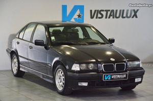 BMW 318 TDS COLECTION  Janeiro/98 - à venda -