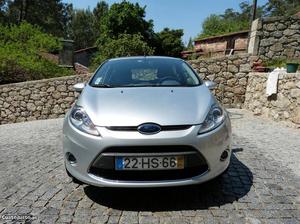 Ford Fiesta Titanium Maio/09 - à venda - Ligeiros