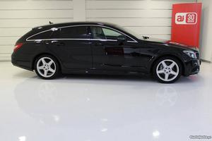 Mercedes-Benz CLS 350 d SB Pack AMG Agosto/15 - à venda -