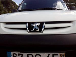 Peugeot Partner 1.9 Junho/06 - à venda - Ligeiros