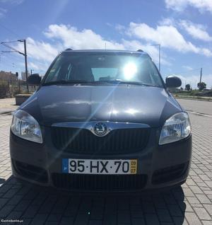 Skoda Fabia breek Julho/09 - à venda - Ligeiros