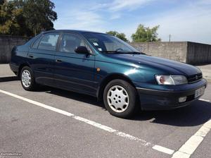 Toyota Carina e 1.6 GLi 4p Julho/93 - à venda - Ligeiros