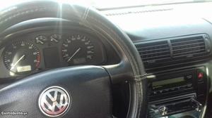 VW Passat  Maio/97 - à venda - Ligeiros Passageiros,