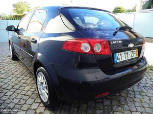 Chevrolet Lacetti 1.4SX - 94Cv - GPL Fevereiro/05 - à venda