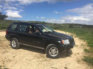 Jeep Grand Cherokee 3.1TD Limited Julho/00 - à venda -