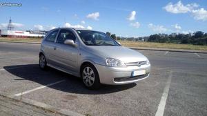 Opel Corsa 1.8 GSI Agosto/04 - à venda - Ligeiros