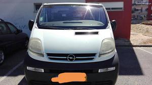 Opel Vivaro 1.9 Março/02 - à venda - Ligeiros Passageiros,