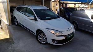 Renault Mégane S.Tourer 1.5DCI Julho/12 - à venda -