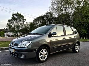 Renault Scénic 1.4i 16V ALISÉ AC Março/01 - à venda -