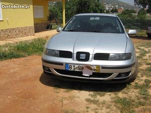 Seat Toledo 1.9 TDI 110 kv Fevereiro/00 - à venda -