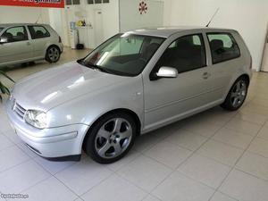 VW Golf 1.9TDI110cv Nacional Setembro/01 - à venda -