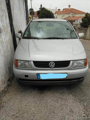 VW Polo cv km Maio/99 - à venda - Ligeiros