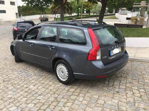 Volvo V d aceito retoma Julho/10 - à venda - Ligeiros
