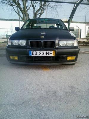 BMW  tds 143cv Maio/95 - à venda - Ligeiros