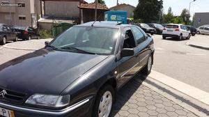 Citroën Xantia  HDI Activa Abril/00 - à venda -