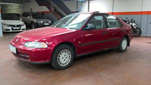 Honda Civic LSI 1.6 4 d C/Aut. Janeiro/84 - à venda -