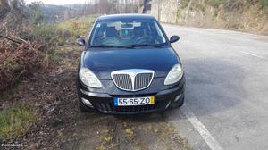 Lancia Ypsilon 1.2 Fevereiro/05 - à venda - Ligeiros