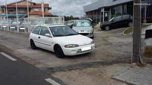 Mitsubishi Colt 1.3 GLI Novembro/94 - à venda - Ligeiros