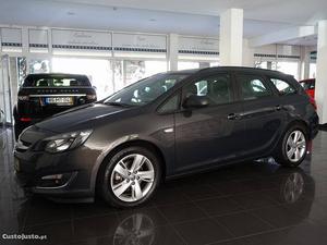 Opel Astra ST 1.7 CDTi Exe SS Fevereiro/13 - à venda -