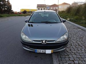 Peugeot  p km Junho/02 - à venda - Ligeiros