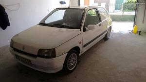 Renault Clio 1.9D dir. assistida Dezembro/94 - à venda -