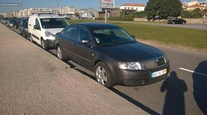 Skoda Superb 1.9 TDI Junho/04 - à venda - Ligeiros