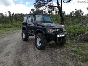 Suzuki Samurai 1.9 TD cabrio Dezembro/98 - à venda -