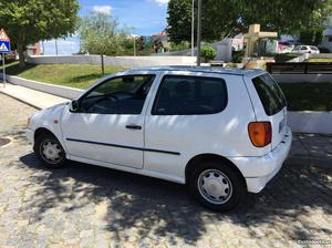 VW Polo 1.0 tudo em dia Outubro/95 - à venda - Ligeiros