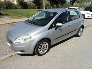 Fiat Grande Punto 1.3 MJet 75cv A/C Março/09 - à venda -