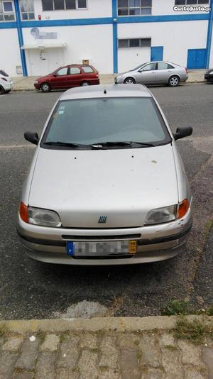 Fiat Punto Batido Maio/98 - à venda - Ligeiros Passageiros,