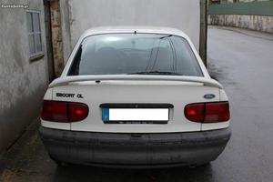 Ford Escort 1.3 Abril/92 - à venda - Ligeiros Passageiros,