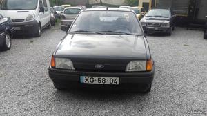 Ford Fiesta 1.8 Agosto/91 - à venda - Comerciais / Van,