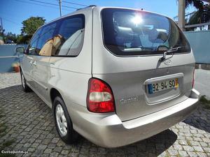 Kia Carnival 2.9 Tdi - 7 Lugares Novembro/01 - à venda -