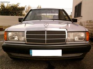 Mercedes-Benz  E gasolina e gpl Abril/92 - à venda -