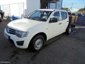 Mitsubishi L DiD CDupla 4x2 Agosto/13 - à venda -