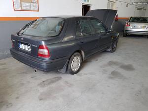 Nissan Sunny 1.4 Maio/94 - à venda - Ligeiros Passageiros,