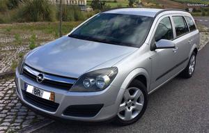Opel Astra Caravan 1.3 CDTi Junho/06 - à venda - Ligeiros