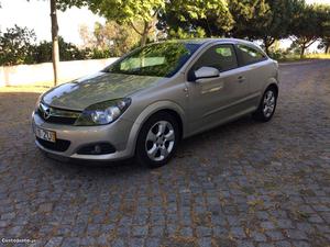 Opel Astra GTC 1.7 cdti Abril/05 - à venda - Descapotável