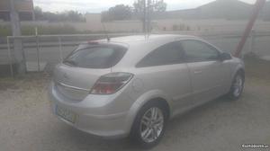 Opel Astra GTC Sport Van Março/07 - à venda - Ligeiros