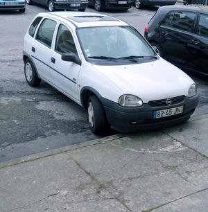 Opel Corsa 1.0 Eco Fevereiro/98 - à venda - Ligeiros