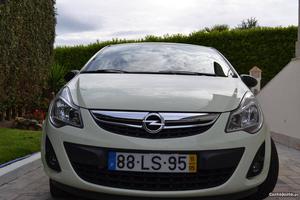 Opel Corsa Street Edition Maio/11 - à venda - Ligeiros